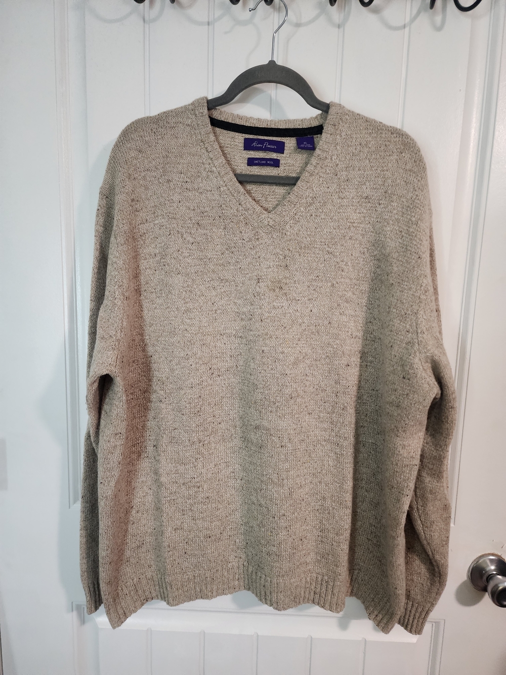 Alan Flusser Beige-Tan V-Neck Sweater